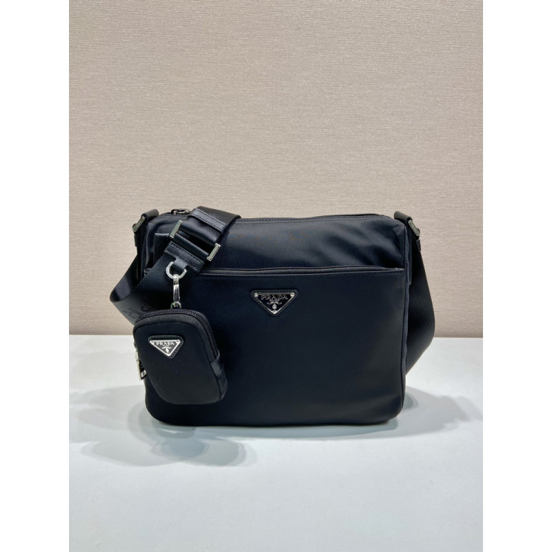프라다 31CM X 23CM X 9CM
