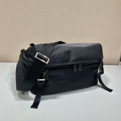 프라다 32CM X 18CM X 16CM