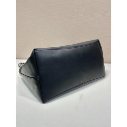 프라다 39CM X 29CM X 19CM
