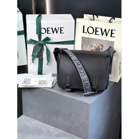 LOEWE-芒果