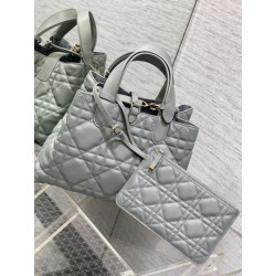 디올 28CM