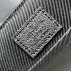 루이비통 22.5CM X 11CM X 33CM