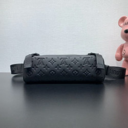 루이비통 메신저 보아주 M25121 22.5CM X 11CM X 33CM