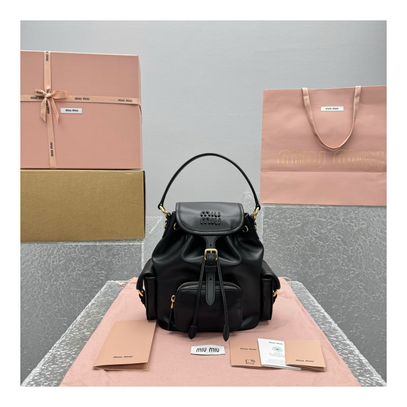 미우미우 가죽 백팩 23CM/29CM