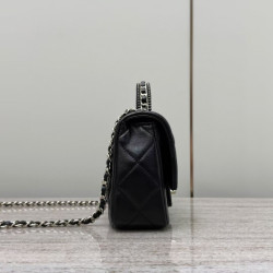 샤넬 여왕샵 女王 20CM X 13CM X 6CM