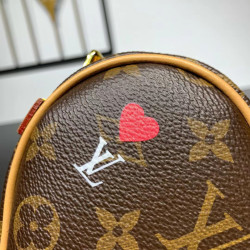 LOUISVUITTON