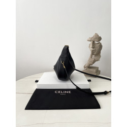 셀린느 블랙프레임 21CM X 24CM X 5CM