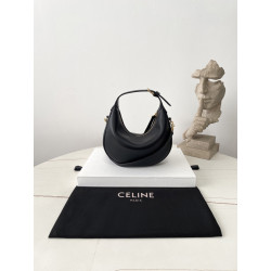 셀린느 블랙프레임 21CM X 24CM X 5CM