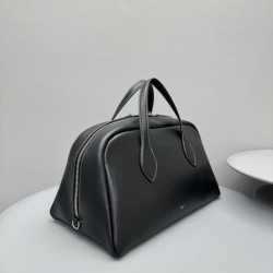 셀린느 41CM X 22.5CM X 23CM