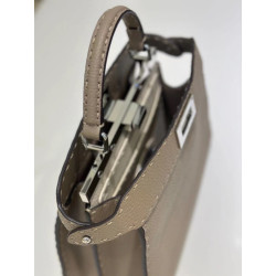 펜디 피카푸(FENDI PEEKABOO) 셀러리아 토드백 27CM