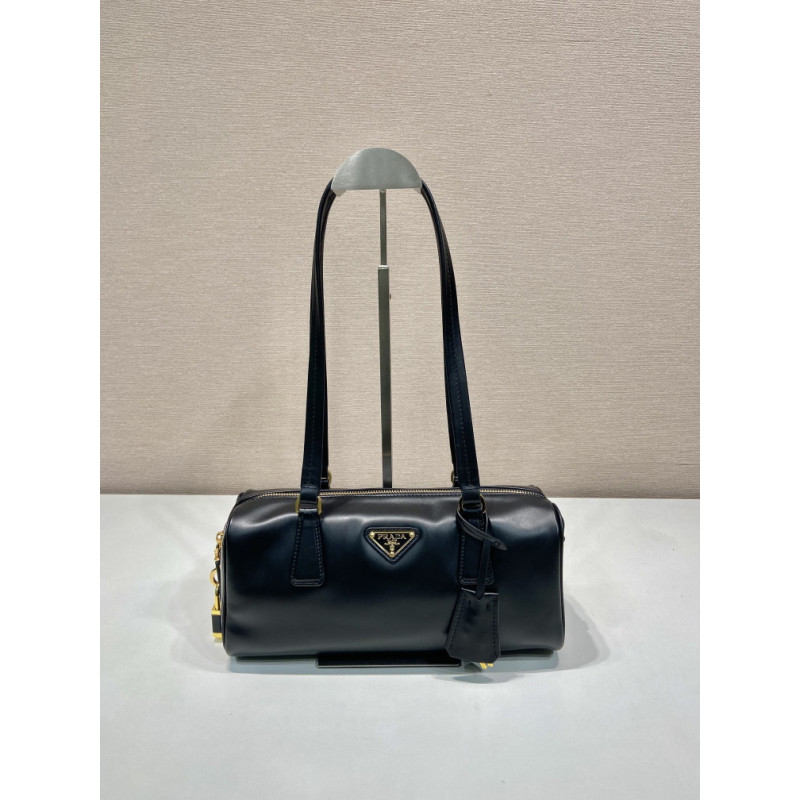 프라다 29CM X 12.5CM X 10CM