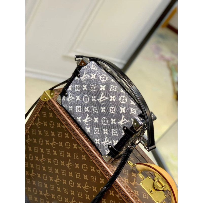 LOUISVUITTON