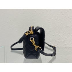 디올 카로 파우치백 大拇指 17.5CM X 10.5CM X 5CM