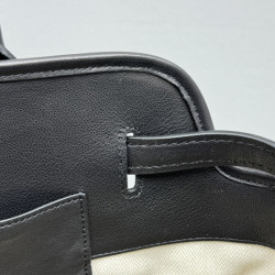 미우미우 아방뛰르 나파 가죽백 40CM X 31CM X 13CM