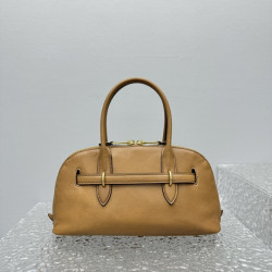 미우미우 아방뛰르 나파 가죽백 33CM X 11CM X 17CM