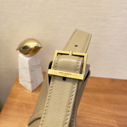입생로랑 23CM