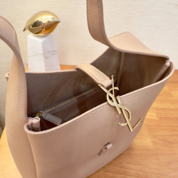 입생로랑(SAINT LAURENT) 5A7백 23CM