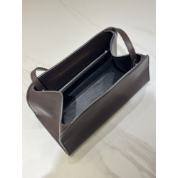 더로우 27.9CM X 15.2CM X 10.9CM