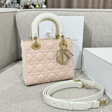 디올 여왕샵 女王 20CM