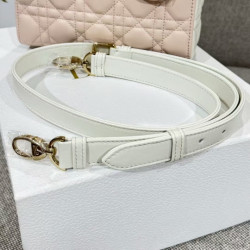 디올 여왕샵 女王 20CM