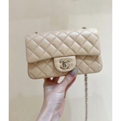 샤넬 순양 卡信 20CM
