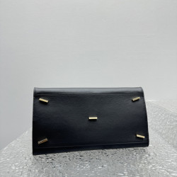 페레가모(Salvatore Ferragamo) 허그숄더백(HUG) 32CM 31.5CM