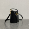 셀린느 루이즈 버킷백(Louise Bucket Bag) 19CM X 16CM X12CM