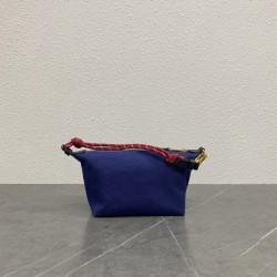미우미우 17.5CM X 8.5CM X 13CM