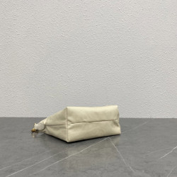 미우미우 17.5CM X 8.5CM X 13CM