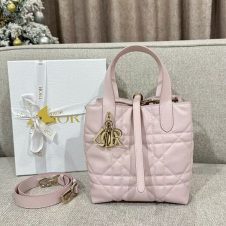 디올 여왕샵 女王 13CM/18.5CM/23CM 사진은 18.5CM