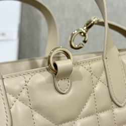 디올 여왕샵 女王 13CM/18.5CM/23CM 사진은 18.5CM
