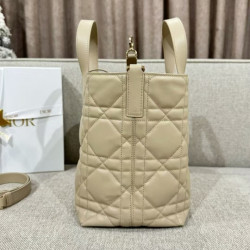 디올 여왕샵 女王 13CM/18.5CM/23CM 사진은 18.5CM