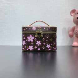 루이비통 13.5CM X 12CM X 20CM