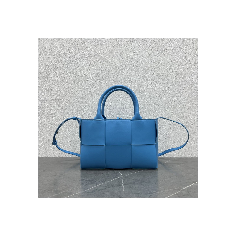 보테가 25CM