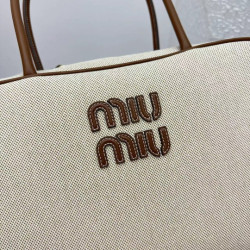 미우미우 35CM X 12CM X 22CM