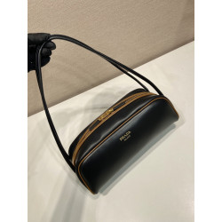 프라다 瑶瑶 28CM X 11.5CM X 10CM