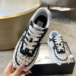 샤넬 크루즈 스니커즈 Chanel Sneakers