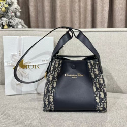 디올 여왕샵 女王 21CM X 19CM X 11CM