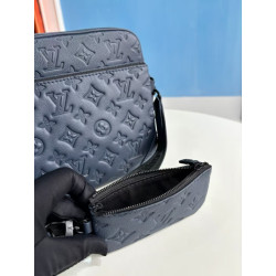 루이비통(LOUIS VUITTON) 트리오 메신저 크로스백 25CM X 18.5CM X 7CM
