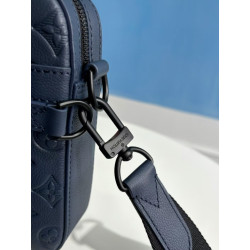 루이비통(LOUIS VUITTON) 트리오 메신저 크로스백 25CM X 18.5CM X 7CM