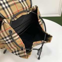 버버리 22CM X 33CM