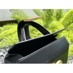 페레가모 간치니 카프스키 미니 숄더백 20CM X 15CM X8CM
