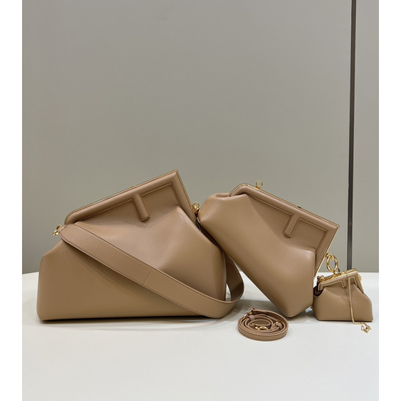 펜디 퍼스트 숄더백 26CM/32CM