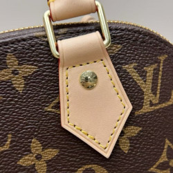 여왕샵 루이비통 알마BB 토드백(Alma BB Tote)