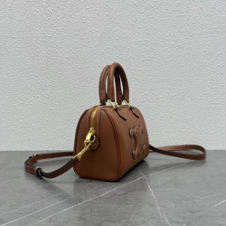 셀린느 트리옹프 보스턴 숄더백 19.5CM X 14CM X 7.5CM