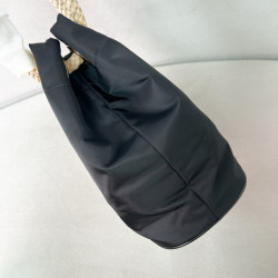 프라다 리나일론 마리너 버킷백