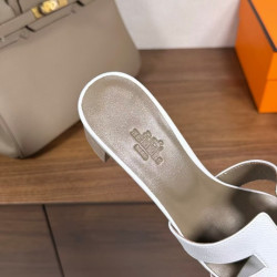 에르메스 오아시스 샌들 슬리퍼 화이트