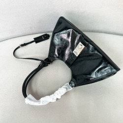 프라다 30.5CM/39CM