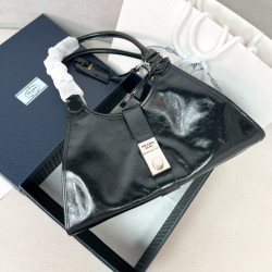 프라다 30.5CM/39CM