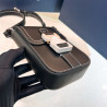 디올 새들 스트랩 버티컬 파우치백(Saddle Vertical Pouch with Strap)